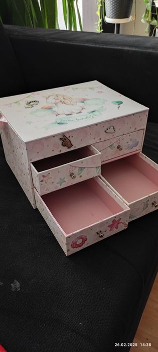 Szkatułka. Organizer. Jednorożec.