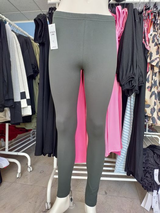 Leggings malha ponto Roma 3,50 Euros.      Só para REVENDA