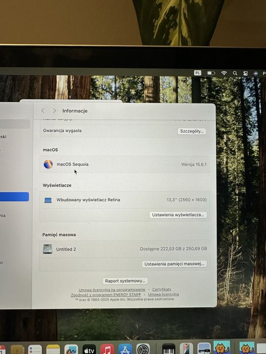 Macbook pro 2020 13 cali i5
