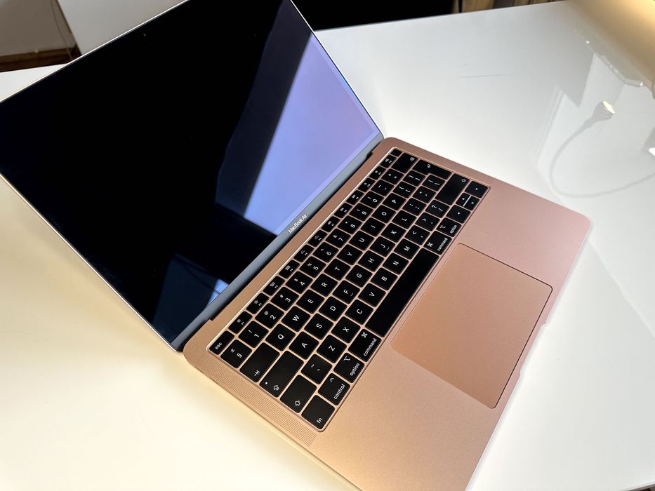 MacBook Air 2018 Retina 13 cali 8GB 128GB złoty intel i5 TouchID +etui