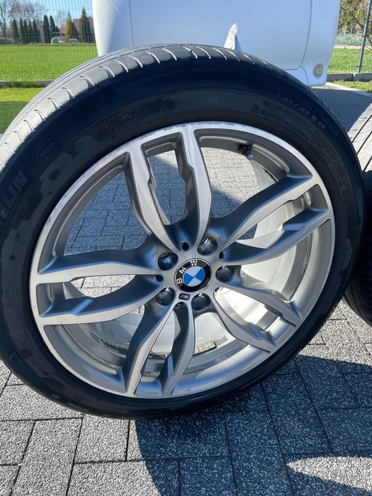 Witam, do sprzedania komplet 4 felg M Pakiet BMW X3