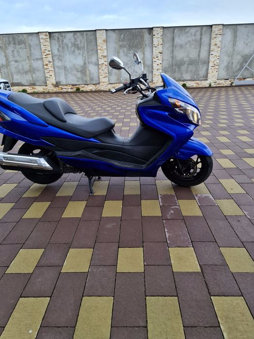 Скутер Suzuki 250 первая регистрация в 2020 г свежозагнан