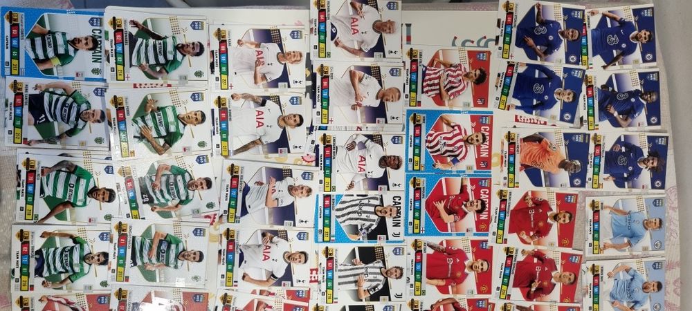 Karty Panini 365 FIFA 2023