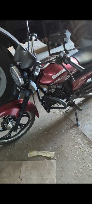 Мустанг фіт 125.