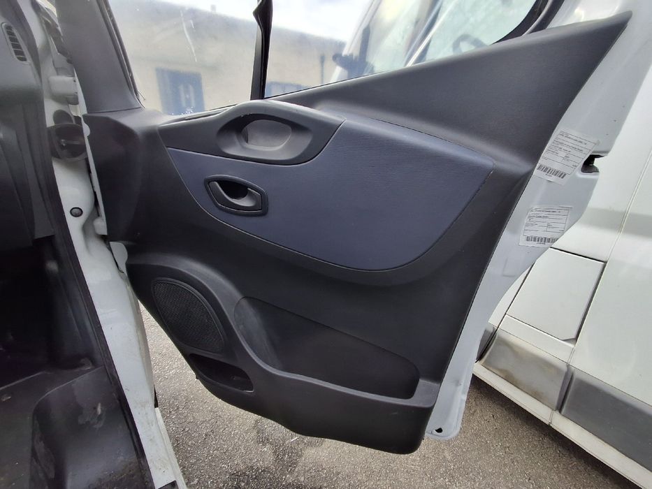 Forra porta / quartela frente direita OPEL Vivaro B Combi (X82)