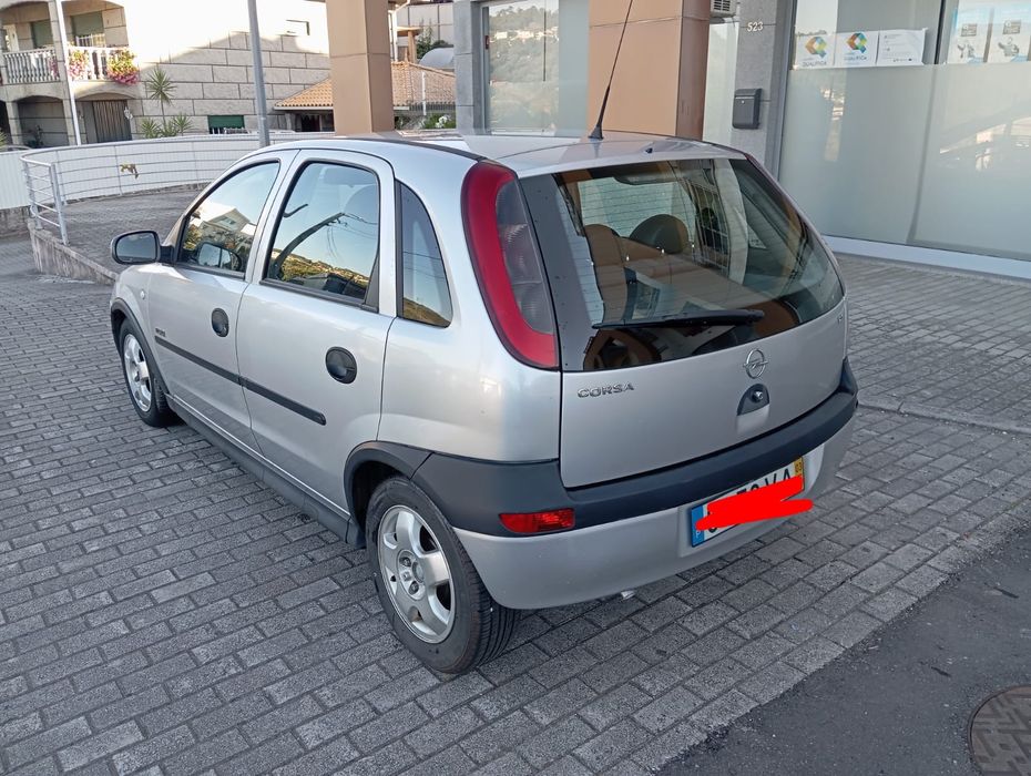 Opel corsa  1.2 CC. 130 mil kms reais 2003