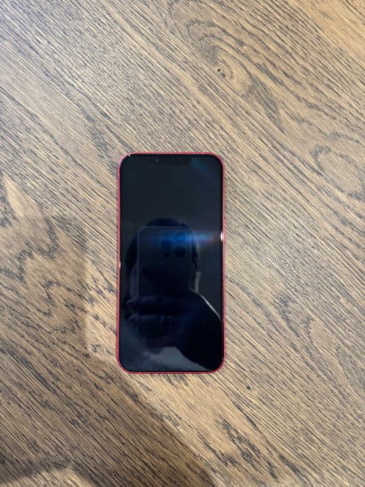 iPhone 13 – 256GB (Excelente estado)