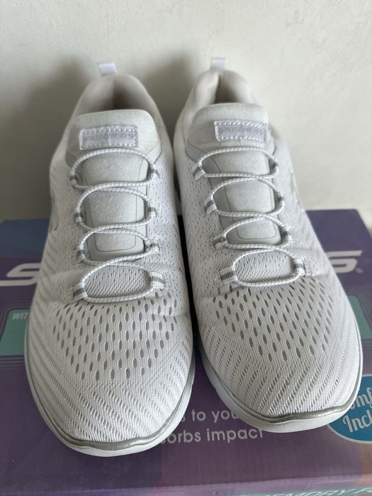 Жіночі кросівки Skechers