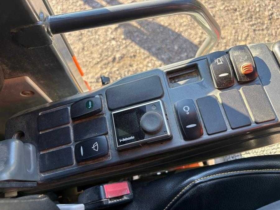 Продам екскаватор Doosan DX 140LC-5 з Німеччини