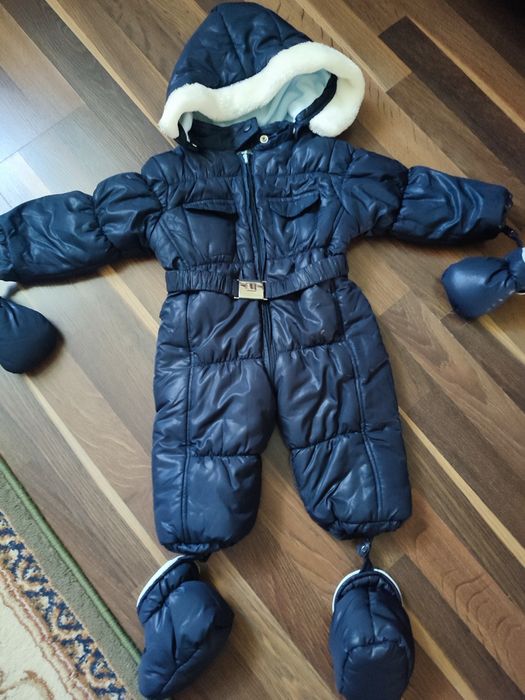 Зимовий комбінезон для дитини
