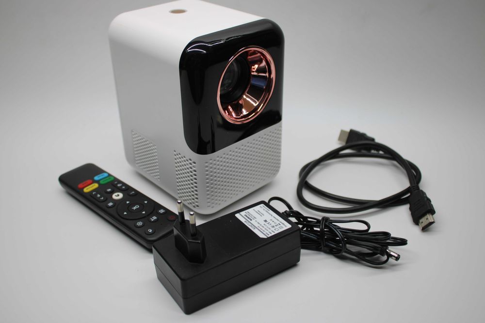 Projektor LCD HPXpro x10 mini biały 1080p 4K 350ANSI przenośny SmartTV
