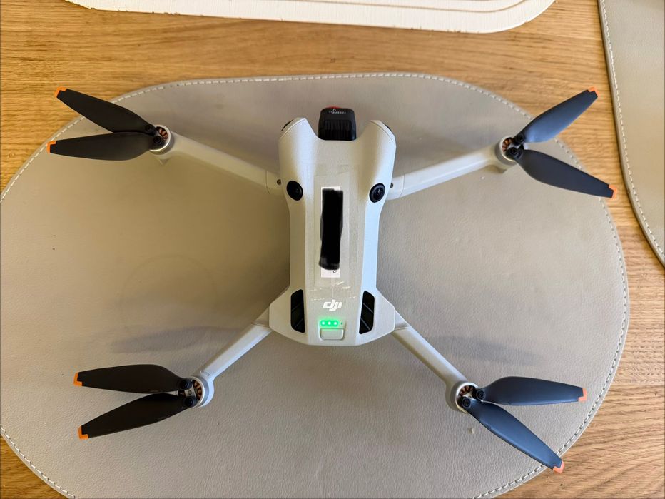 Dron DJI mini 4 PRO Fly More Combo