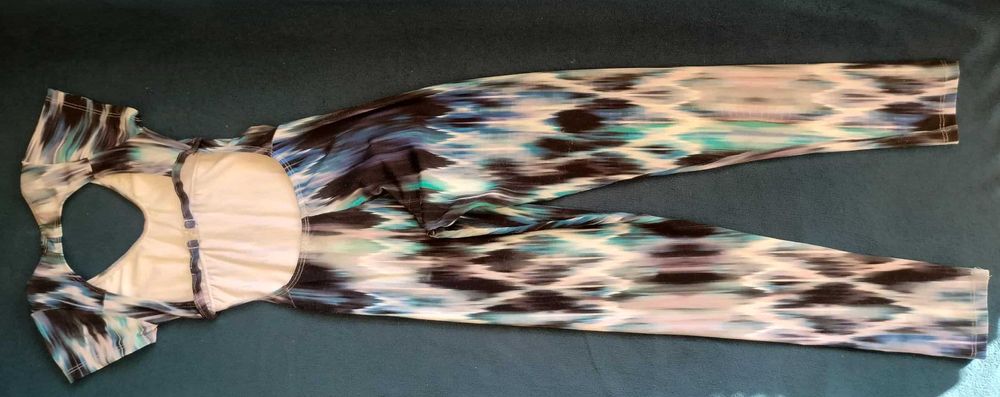 Kostium do aerial sportów i jazdy figurowej 10-12 lat