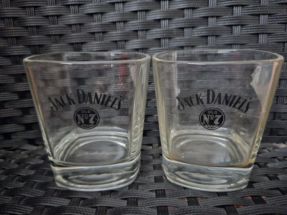Szklanki do drinków różne