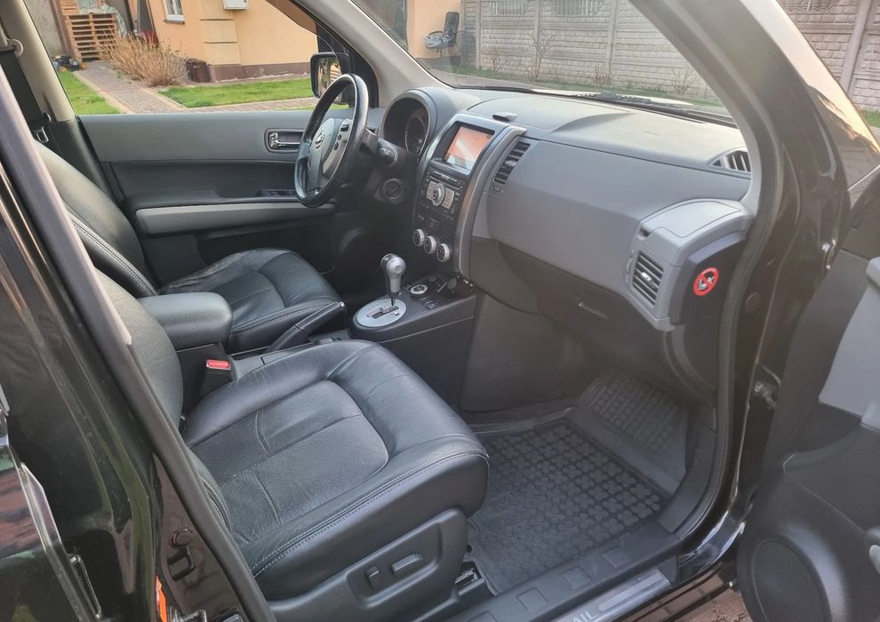 Продам nissan x-trail 2.0 DCI 4x4