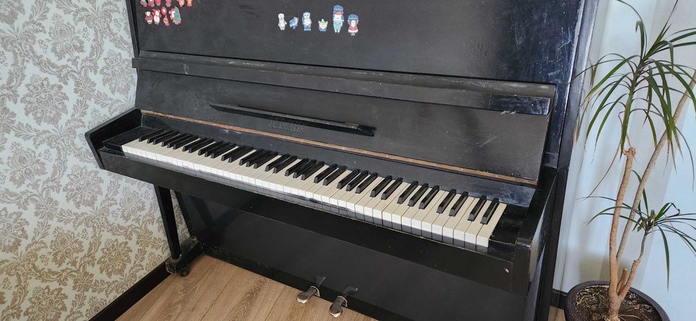 Фортепіано "Україна"