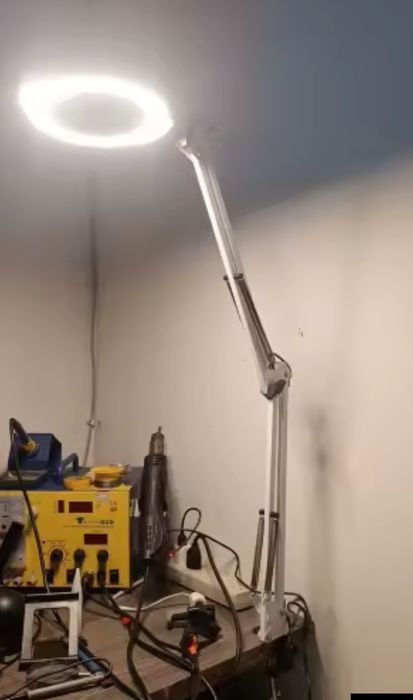 LED лампа-лупа з кріпленням до столу (2×37 см)