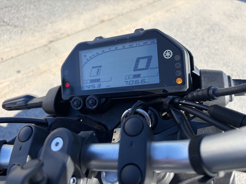 Yamaha MT 03 - Carta A2