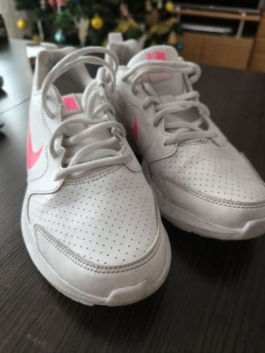 Trampki Nike  R.38.5