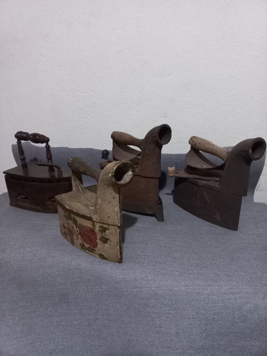 Ferros vintage lindíssimos