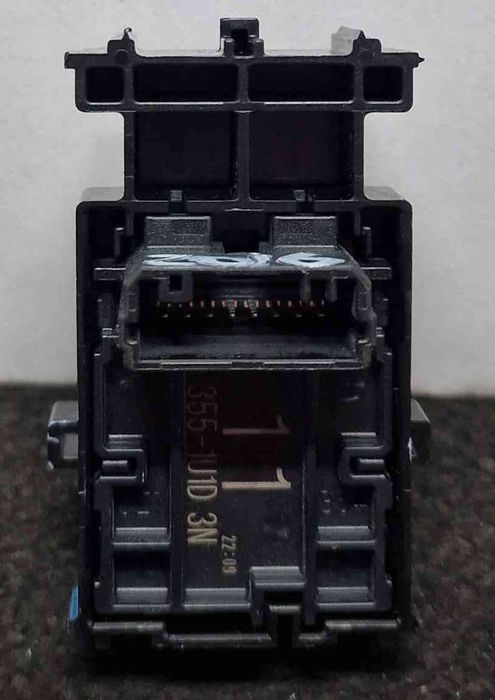 Comando / Botão / Interruptor Vidros Frente Direito - TOYOTA PRIUS