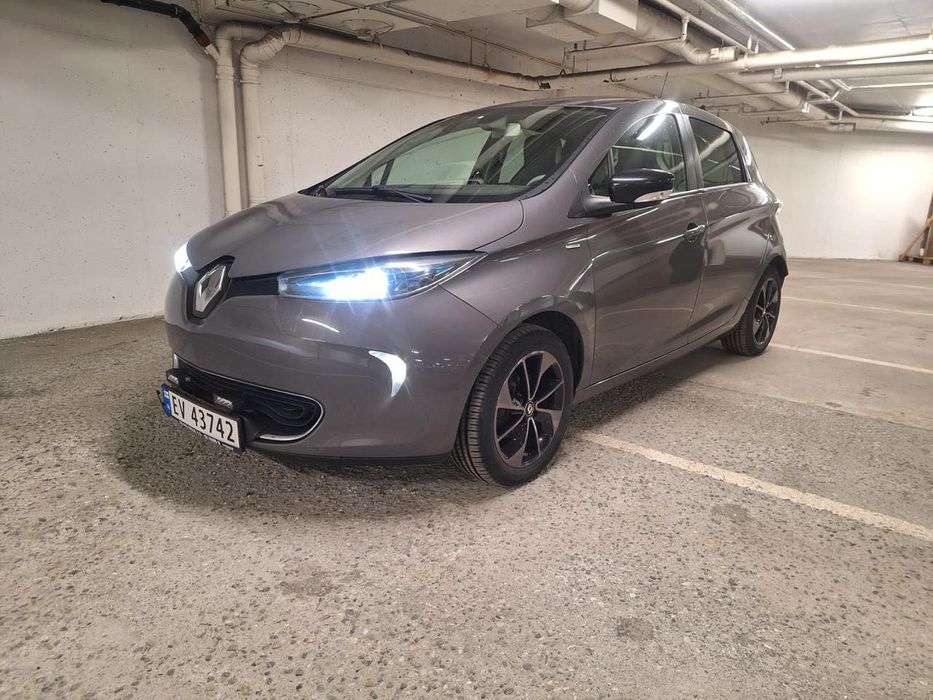 Renault Zoe 2018 року з батареєю 41кВт з Європи