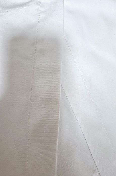 Białe spodnicospodenki rozmiar L