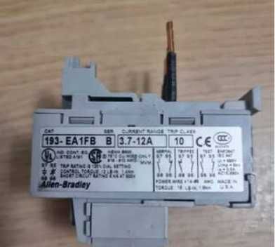 Тепловое реле Allen-Bradley 193-EA1FB 3.7-12A, модуль Cylon UC16 R/L4