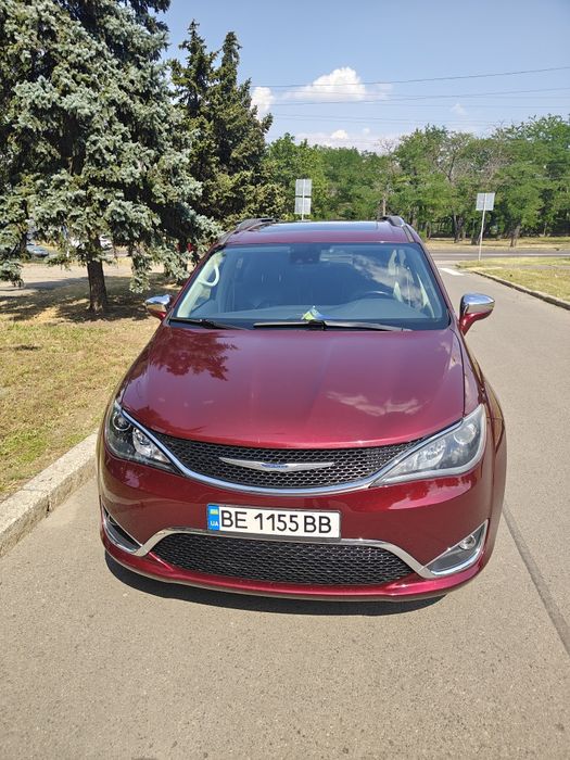 Chrysler pacifica