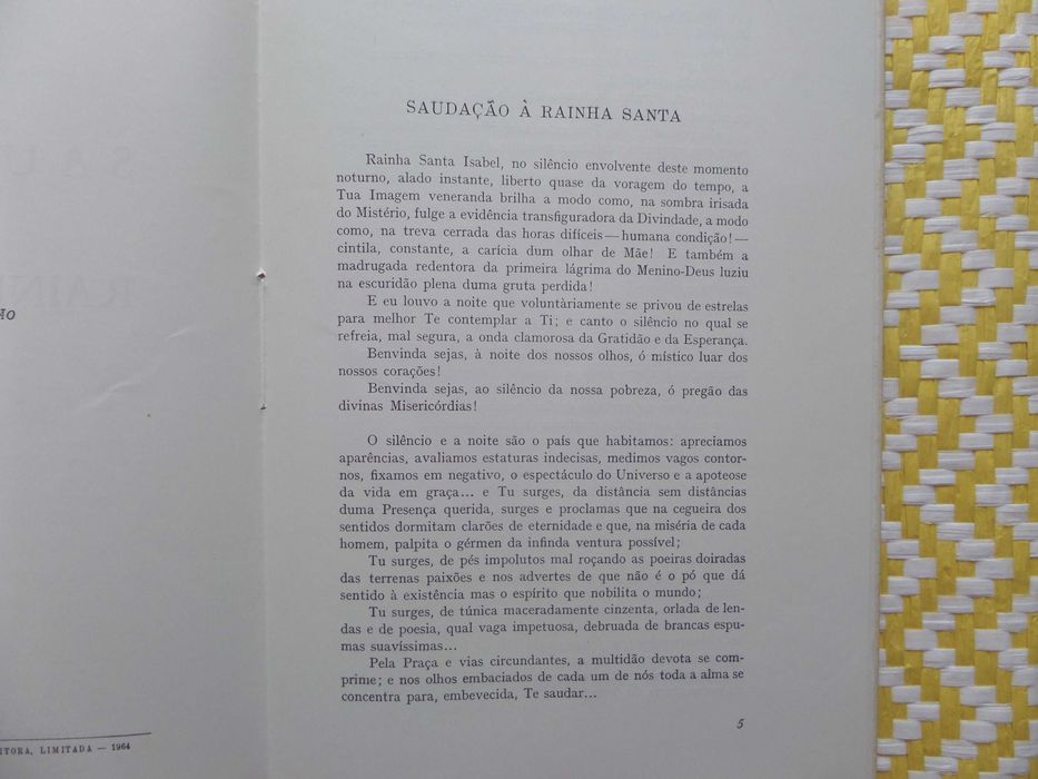 Saudação à Rainha Santa
Padre Mário Branco
