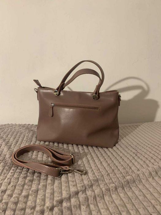 Сумка жіноча шкіряна фірми Daimond