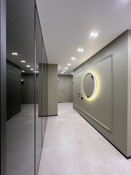 Вишукана та авторська 3-кімнатна квартира в центрі міста