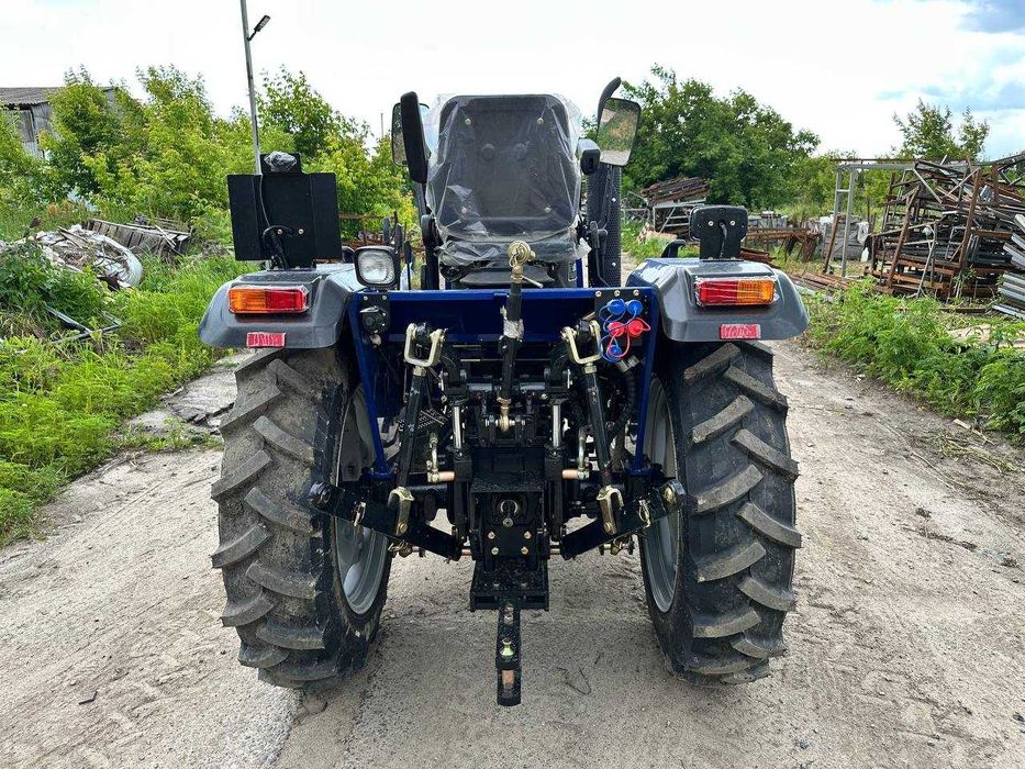 Мінітрактор ДТЗ 354 U 35 к.с., дизель, 4×4, синій новий доставка