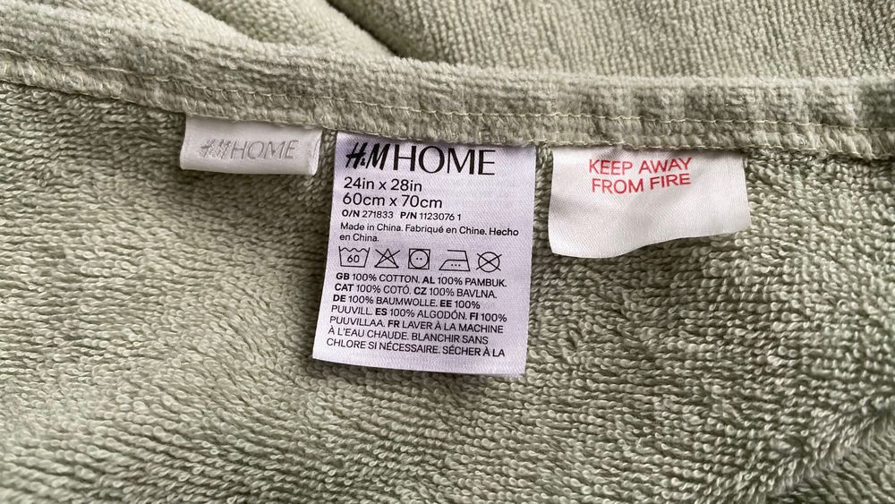 Дитячий  рушник пончо з капюшоном з органічної бавовни H&M 60 х 70 см