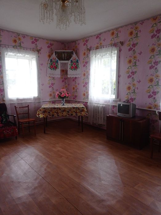 Газифікований та жилий будинок. Село Смолянка.