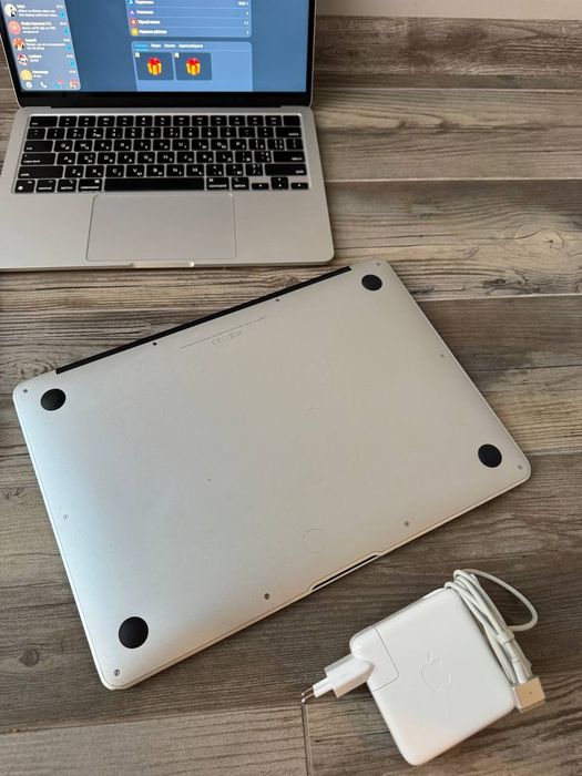 macbook air 13 2015 - купить ноутбуки и аксессуары - Цена на OLX.ua
