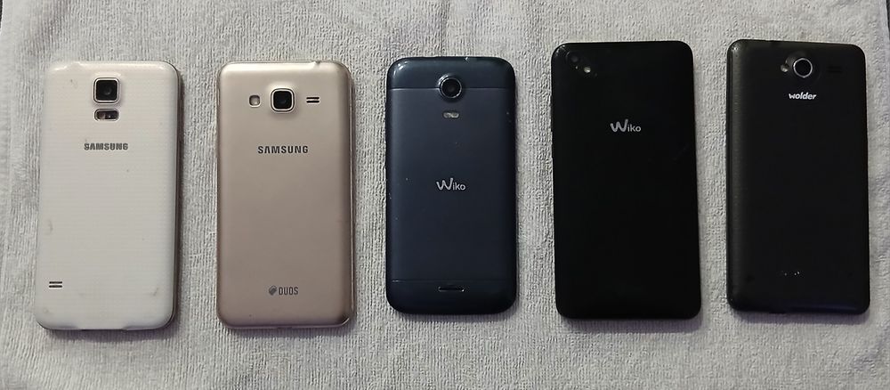 Lote Telémoveis para Peças ou para Arranjar todos com  Visores Partido