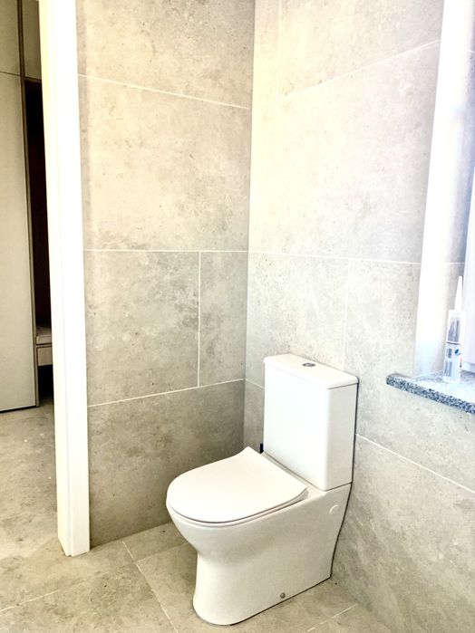 _Продаж Будинок Укомлектований