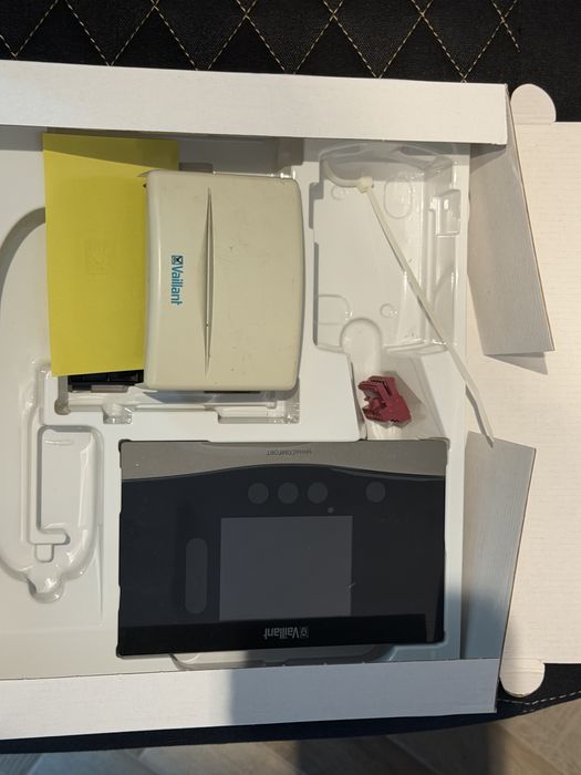 VAILLANT SENSOCOMFORT VRC 720 REGULATOR POGODOWY PRZEWODOWY (0020260916)