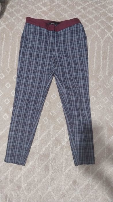 Spodnie w kratę roz. 40