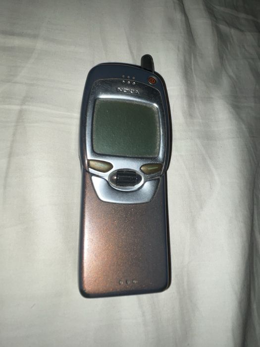 Продам нокиа 7110