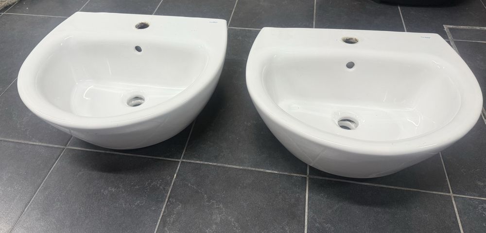 2 Lavatórios Cerâmica de Pousar Sanitana