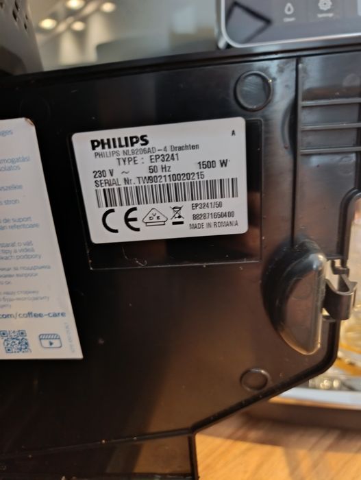 Expres Philips latteGo EP3241