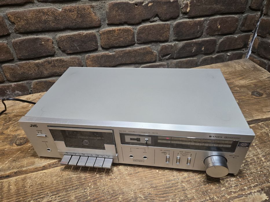 JVC KD D2 , magnetofon .