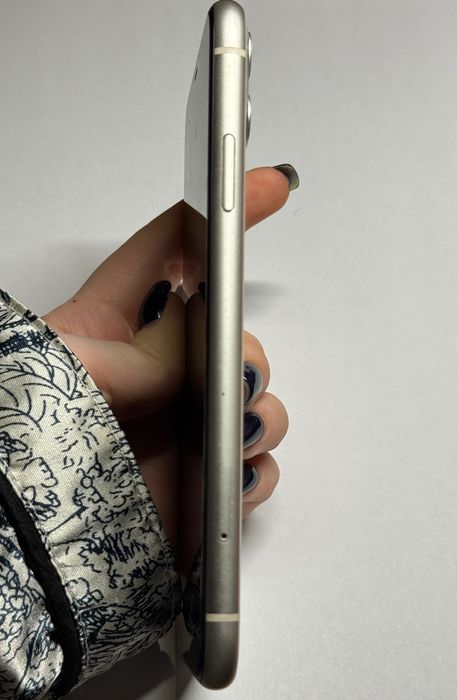 iPhone 11, 128 гб б/у