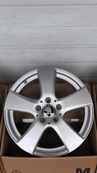 Felgi aluminiowe 17" Skoda Seat Vw Audi  5x112 7J ET48,5 (OL800F)