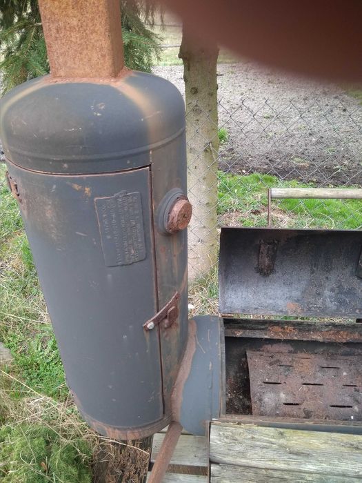 Grill i wędzarnia własnej roboty