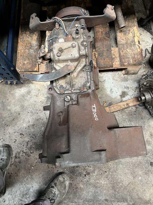 Caixa de mazda T3000