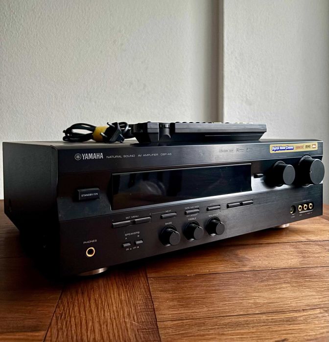 Amplificador Yamaha DSP-A5 AV Amplifier