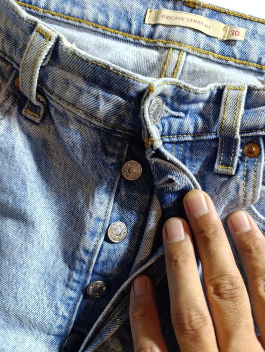 Жіночі джинси Levi's Premium Ribcage Straight (W30 / L) High Waist, топова модель!